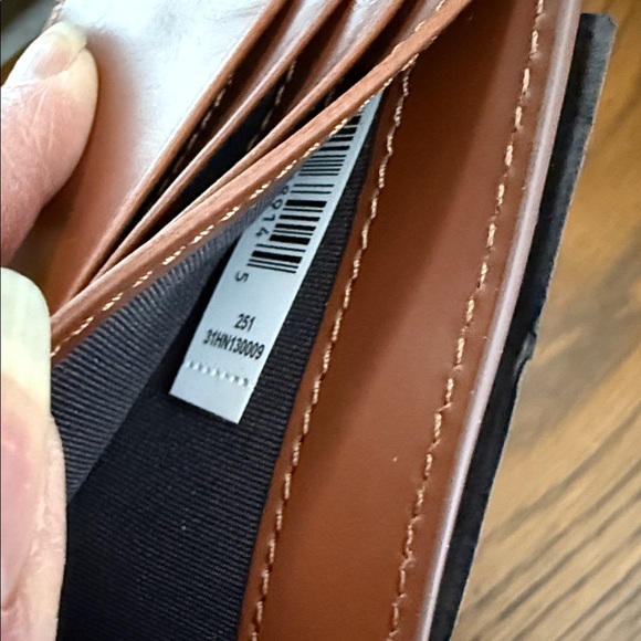 Cole Haan Brown genuine leather wallet and card holder. 6 holders & bill holder. - Picture 7 of 12